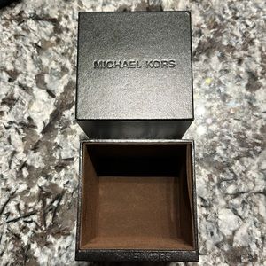 Michael Kors Watch Box